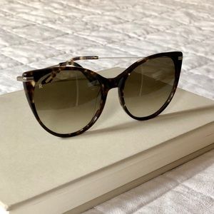 RAEN “BIRCH” CAT EYE TORTOISE SHELL SUNGLASSES
